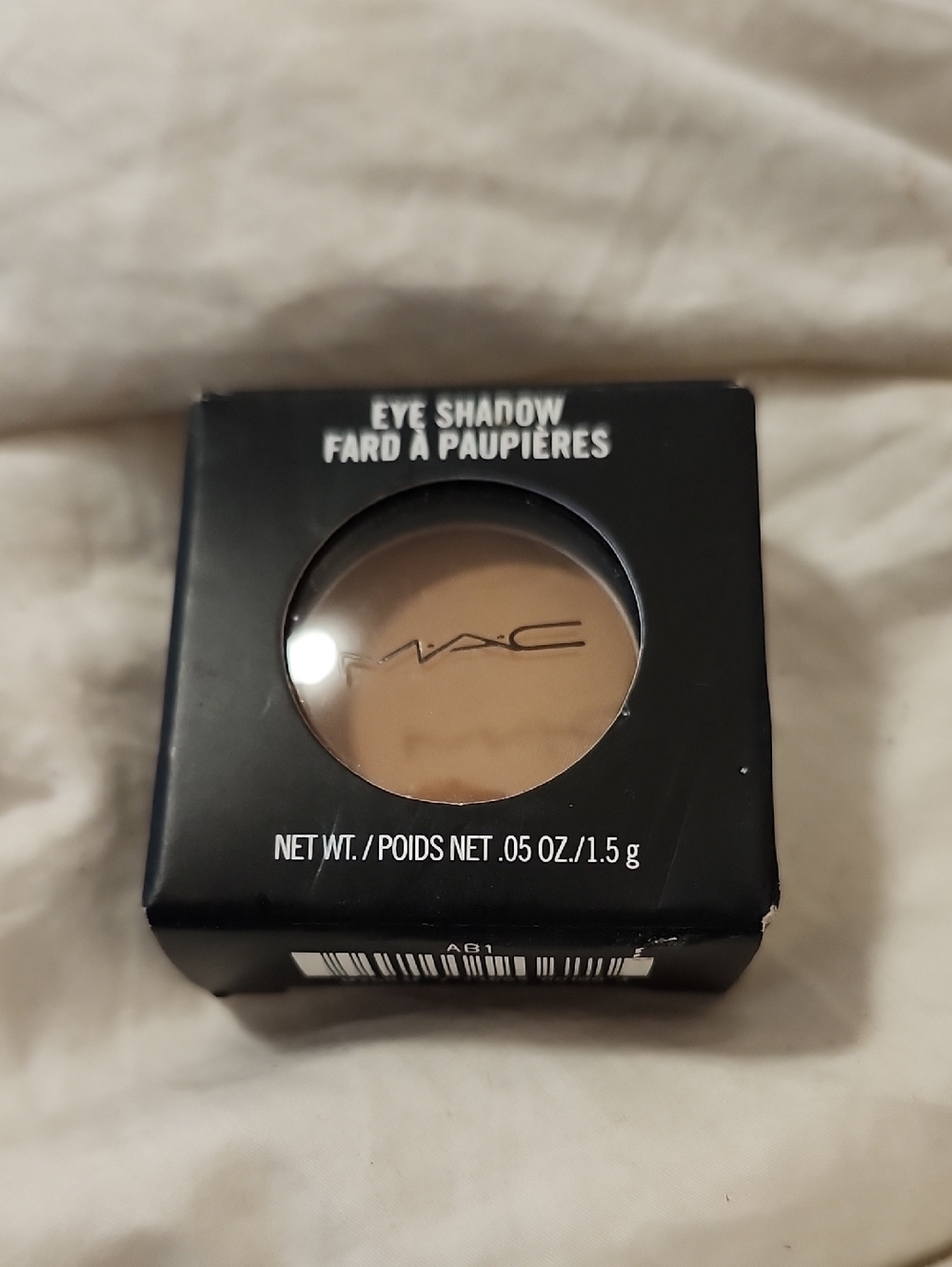 MAC Cosmetics Single Eye Shadow — Warm Beige